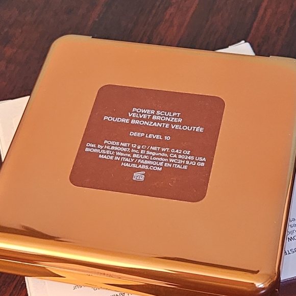 Haus Labs By Lady Gaga Bronze Contour Palette - Picture 3 of 3